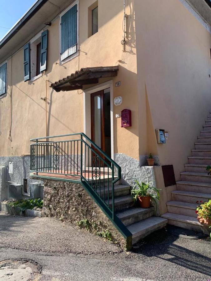 Casa Lisetta, 3-Room Apartment With Lake View Торри-дель-Бенако Экстерьер фото